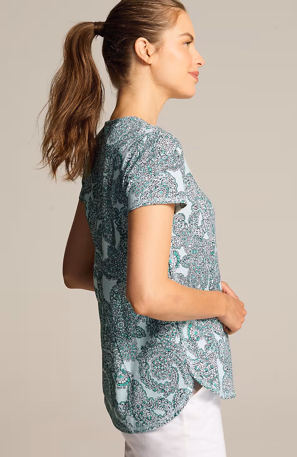 Fit Progress Shirttail Tee