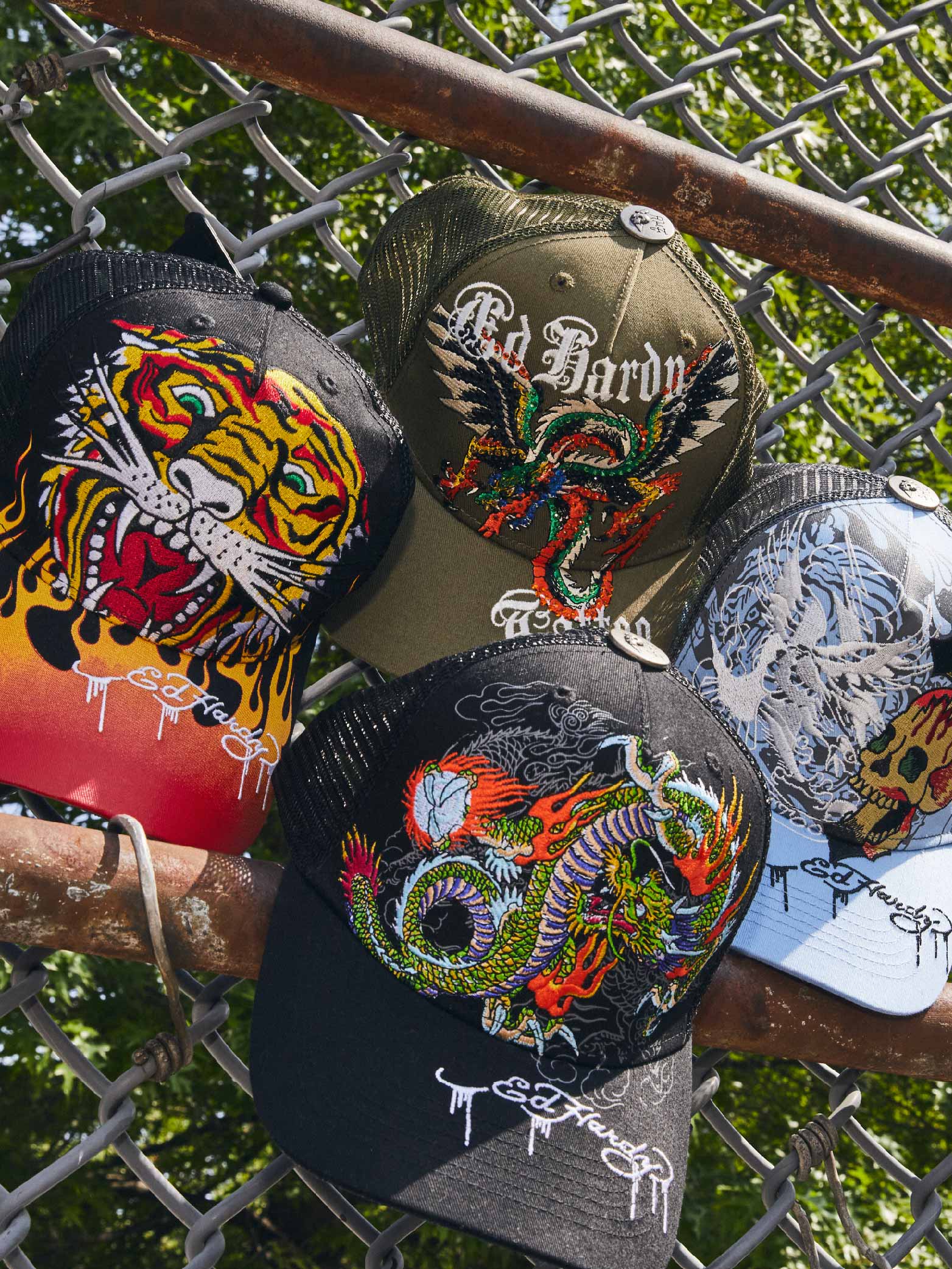 TRUCKER HATS