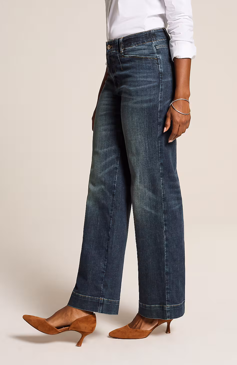 Curvy-Fit Angled-Pocket Wide-Leg Jeans