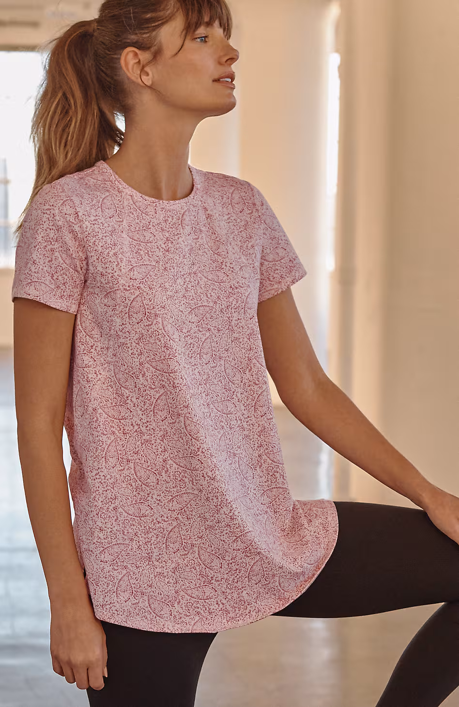 Fit Progress Seamed Tunic