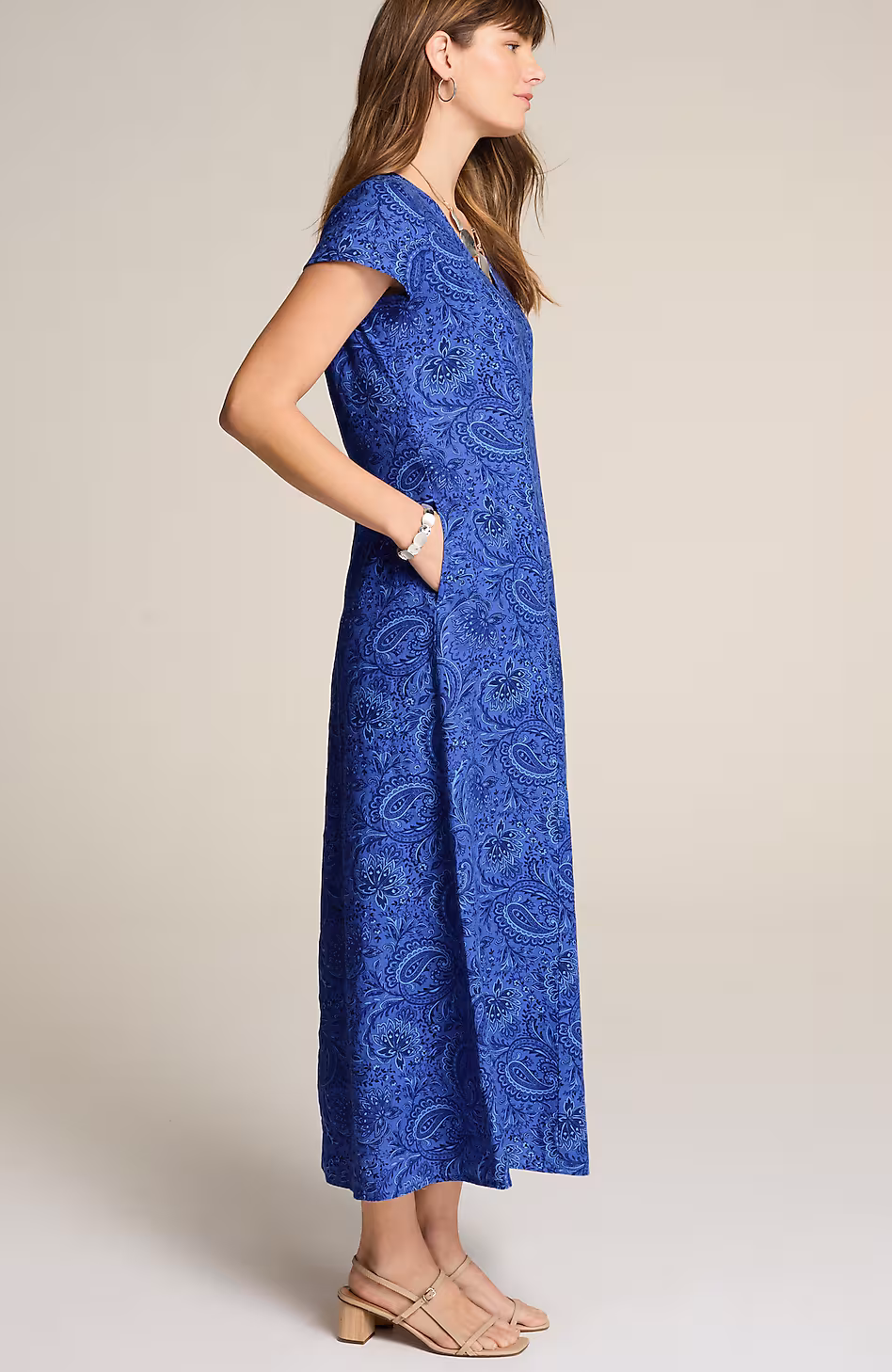 Linen V-Neck Maxi Dress