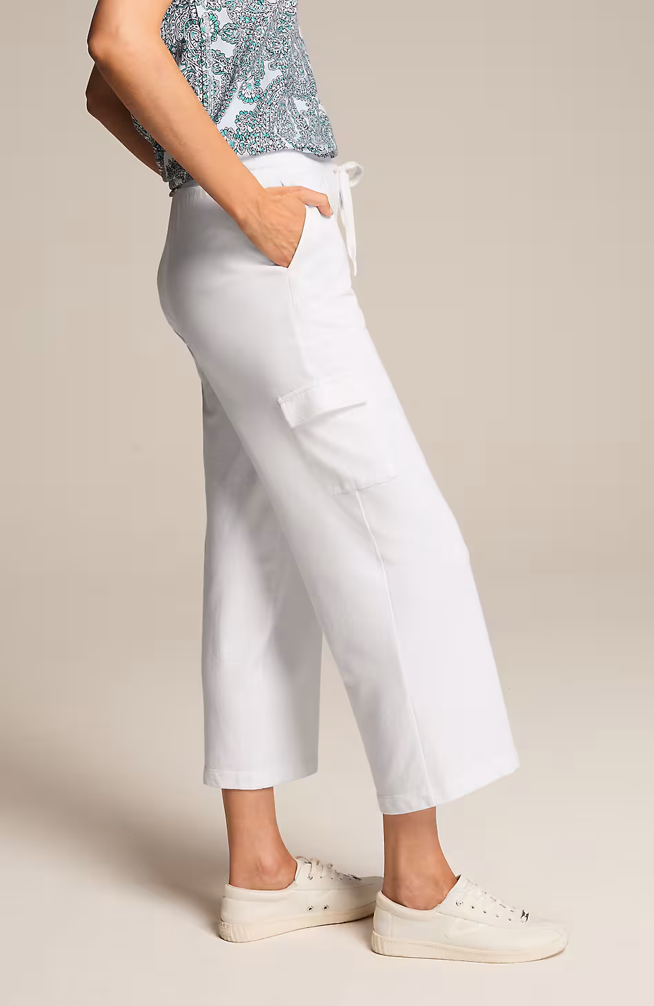 Fit French Terry Cargo Cropped Pants