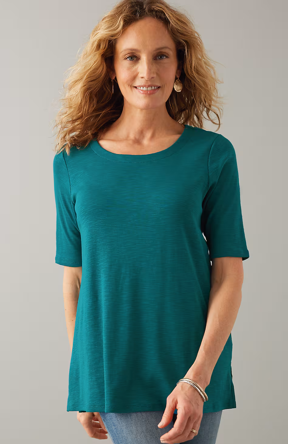 Pima-Slub Scoop-Neck Side-Slit Tee