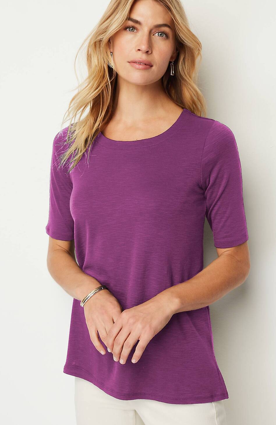 Pima-Slub Scoop-Neck Side-Slit Tee