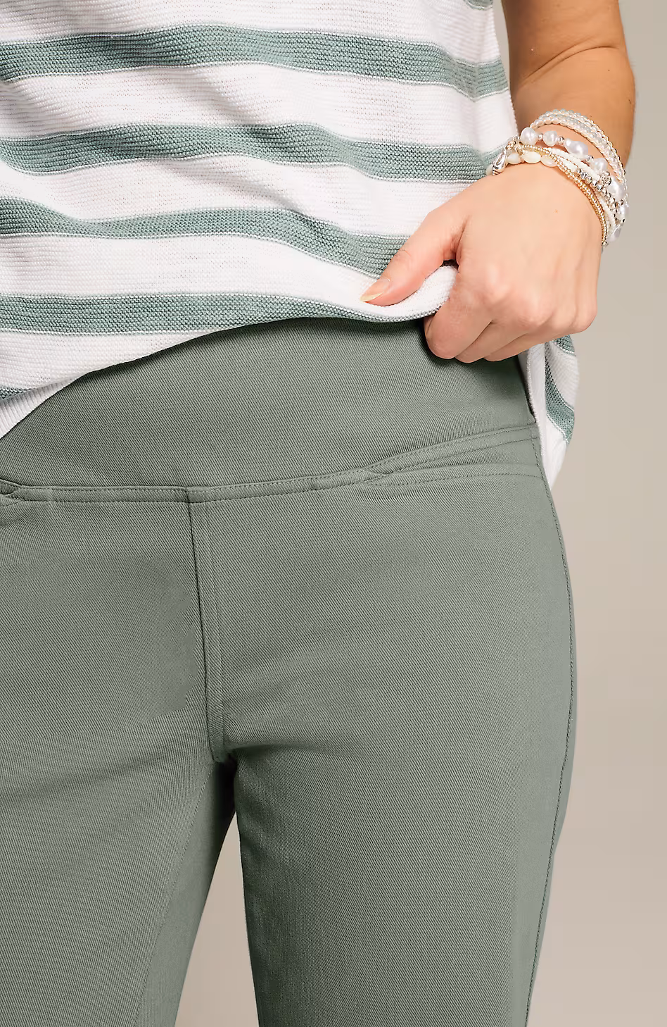 Wearever Smooth-Fit Knit Jean City Shorts