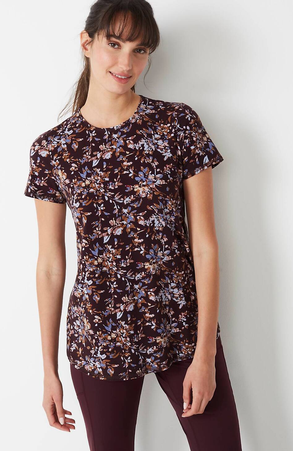 Fit Progress Shirttail Tee