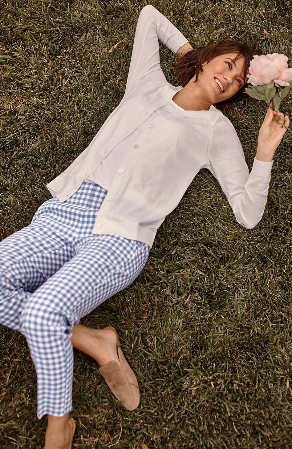 Pintucked Linen-Stretch Slim-Leg Pants