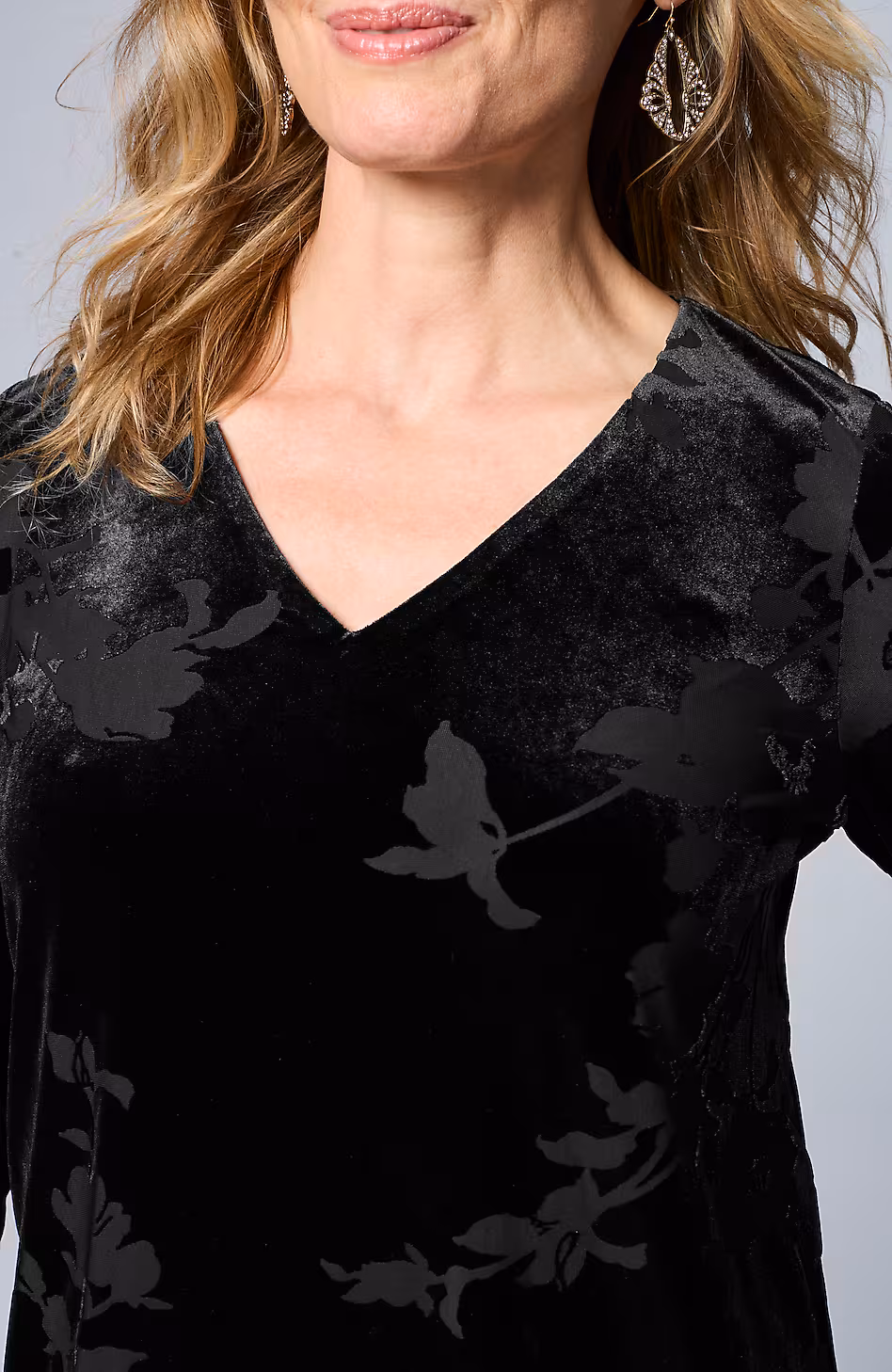 Wearever Velvet Burnout Top