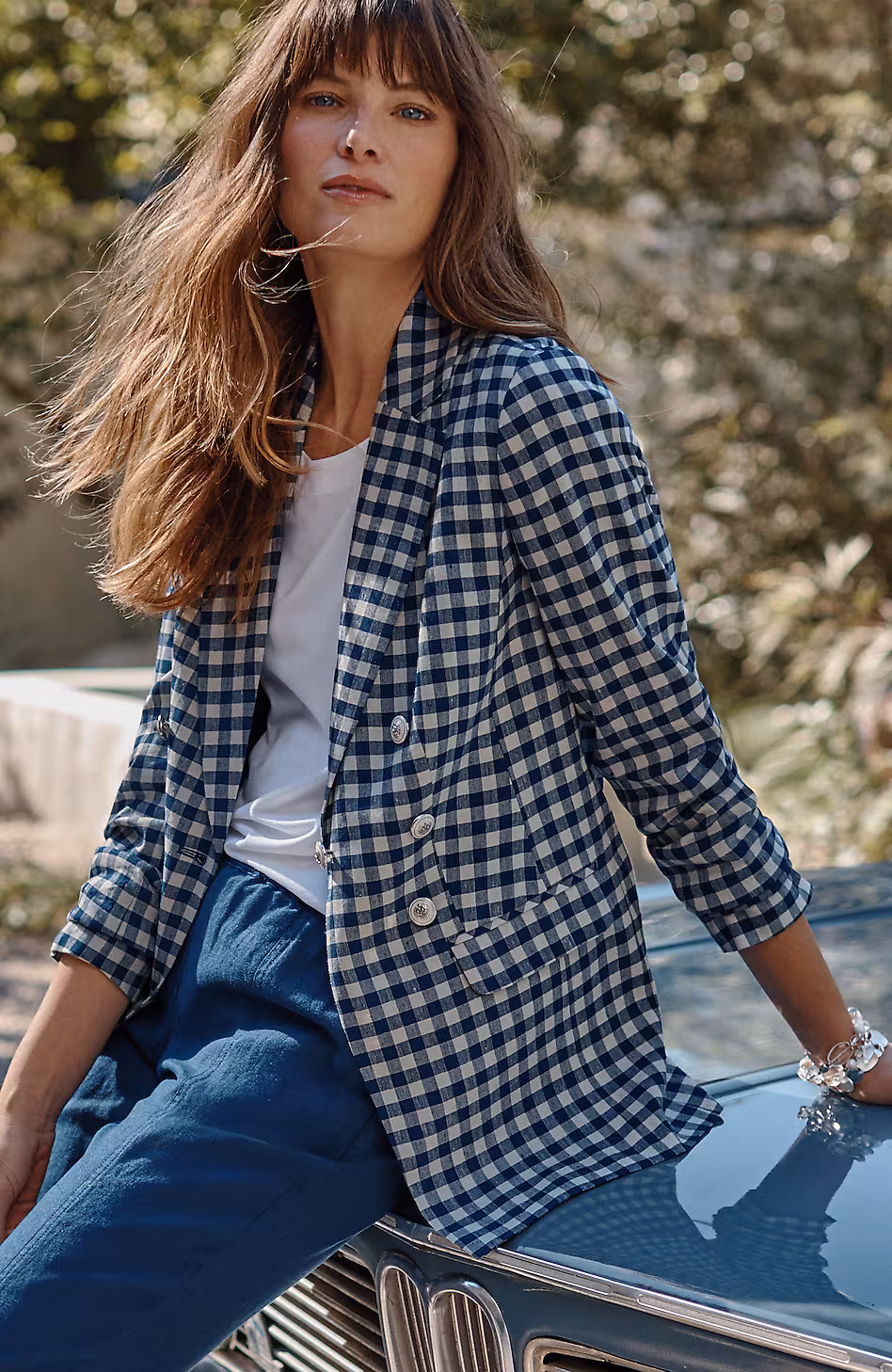 Linen-Stretch Double-Breasted Blazer