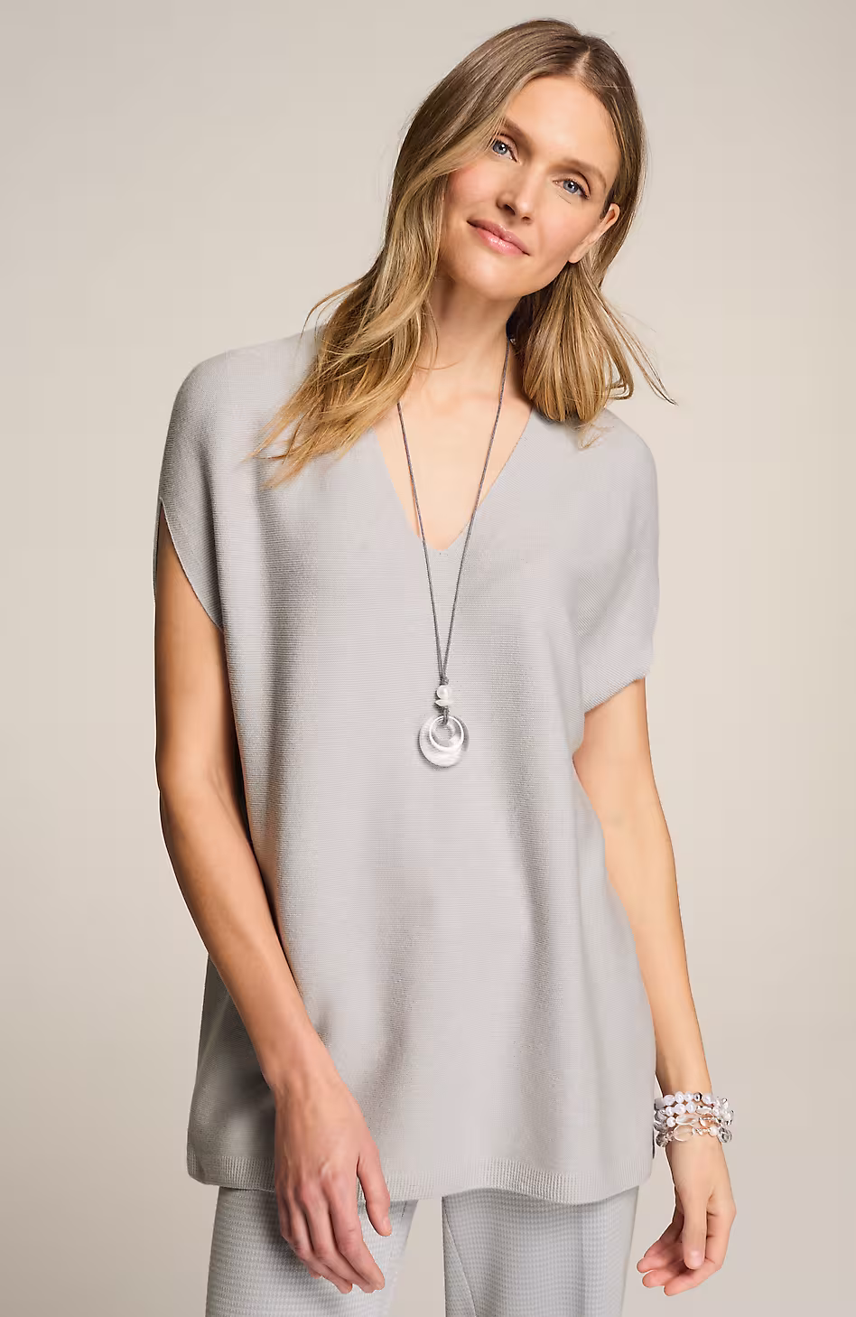 Wearever Seamless-Knit Sweater Cape