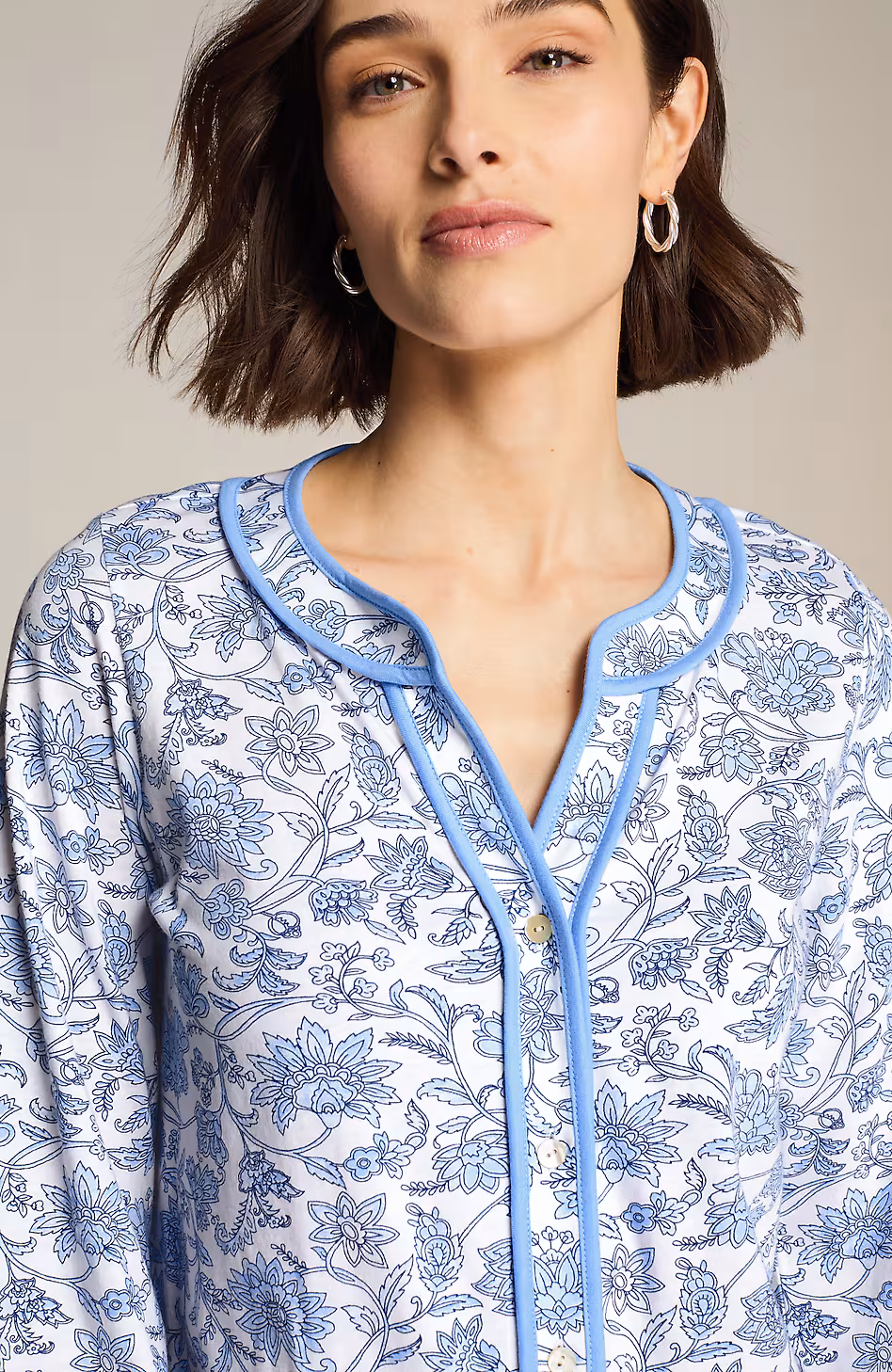 Printed Piped Knit Top