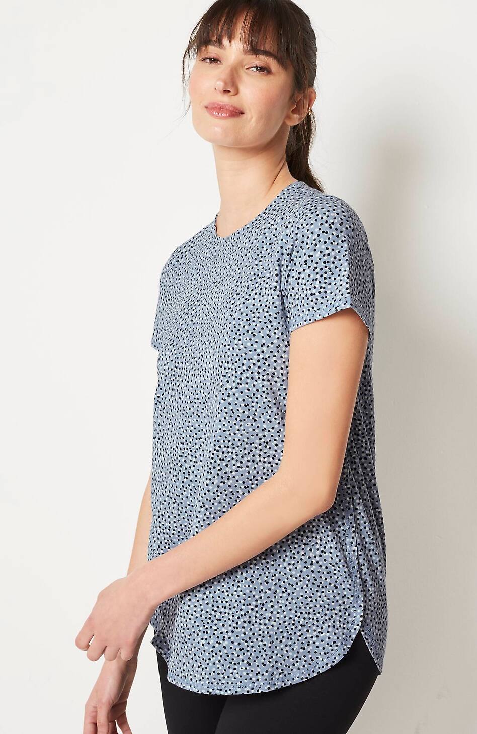 Fit Progress Shirttail Tee