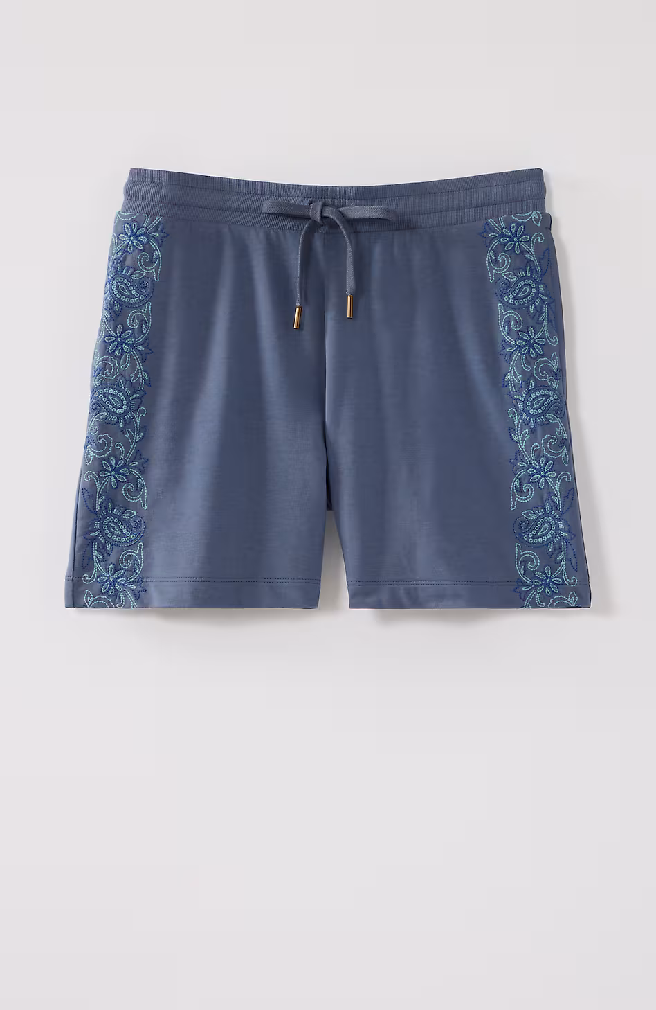 Fit Embroidered Shorts