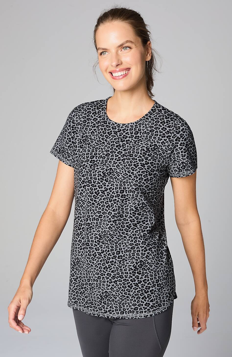 Fit Progress Shirttail Tee