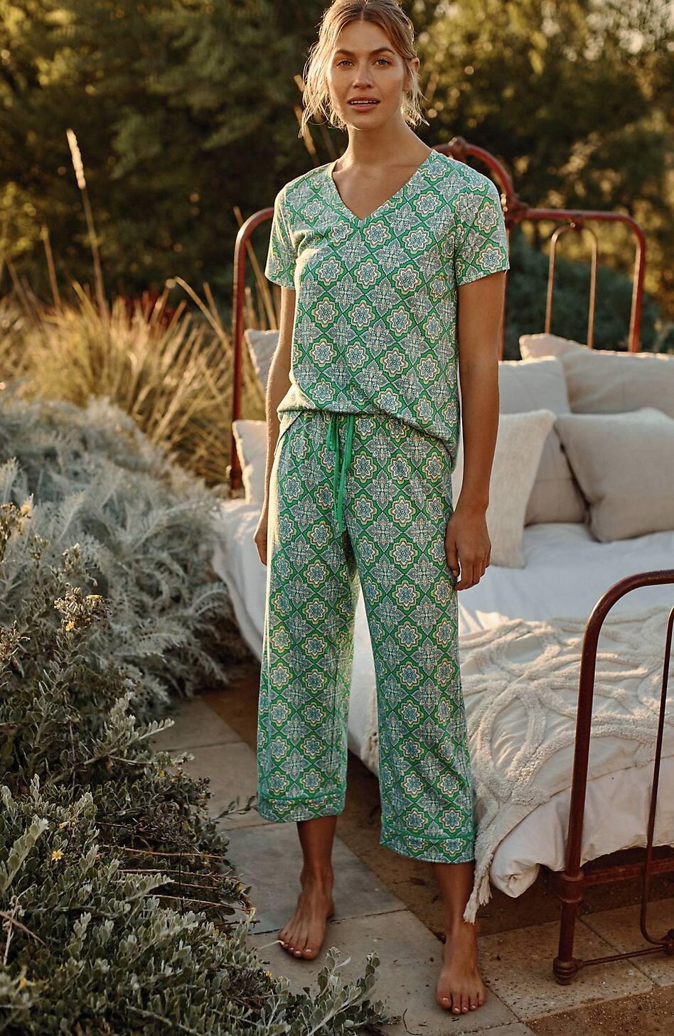 Sleep Ultrasoft Piped Crops