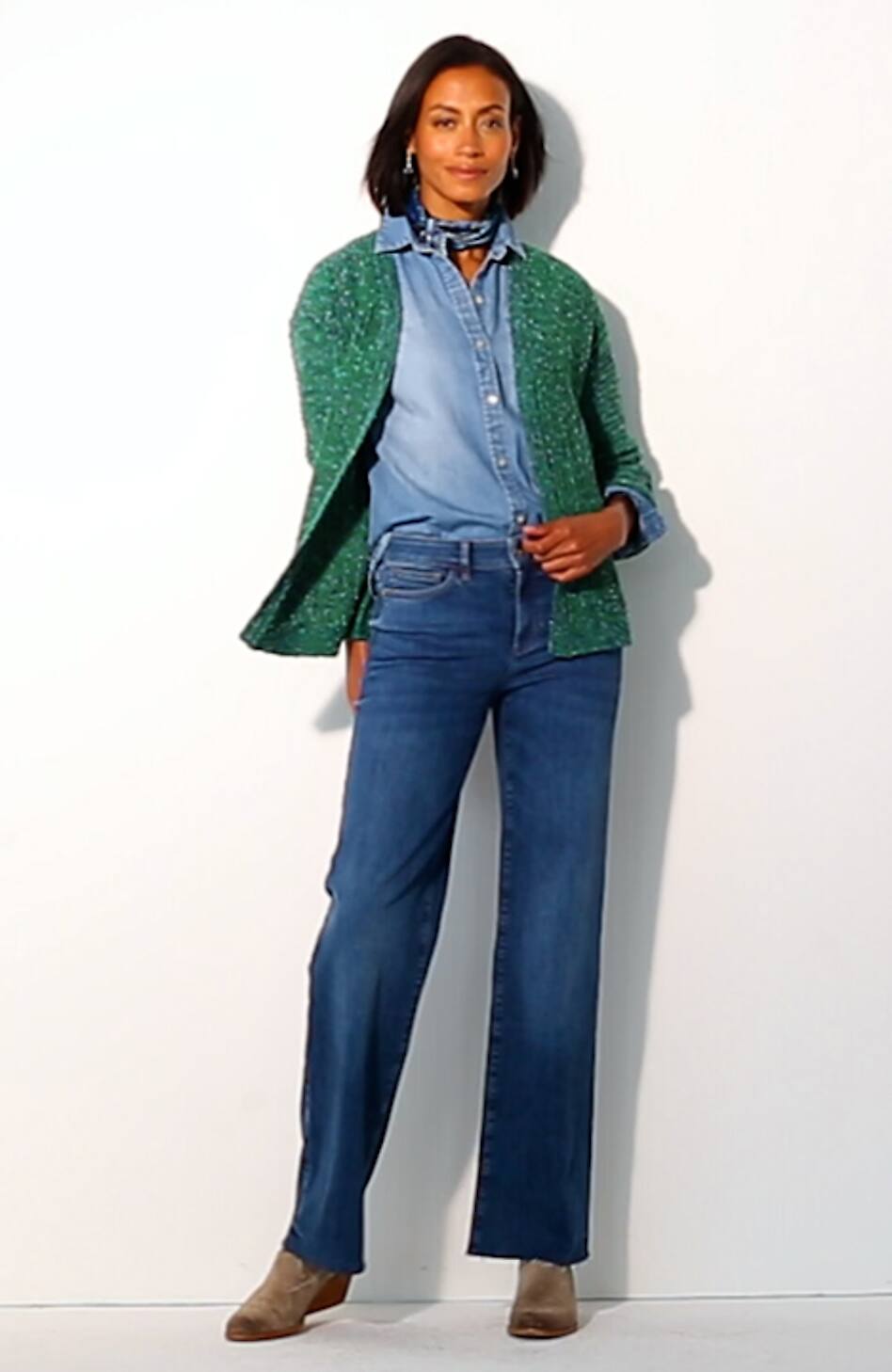 Fringe-Hem Wide-Leg Jeans