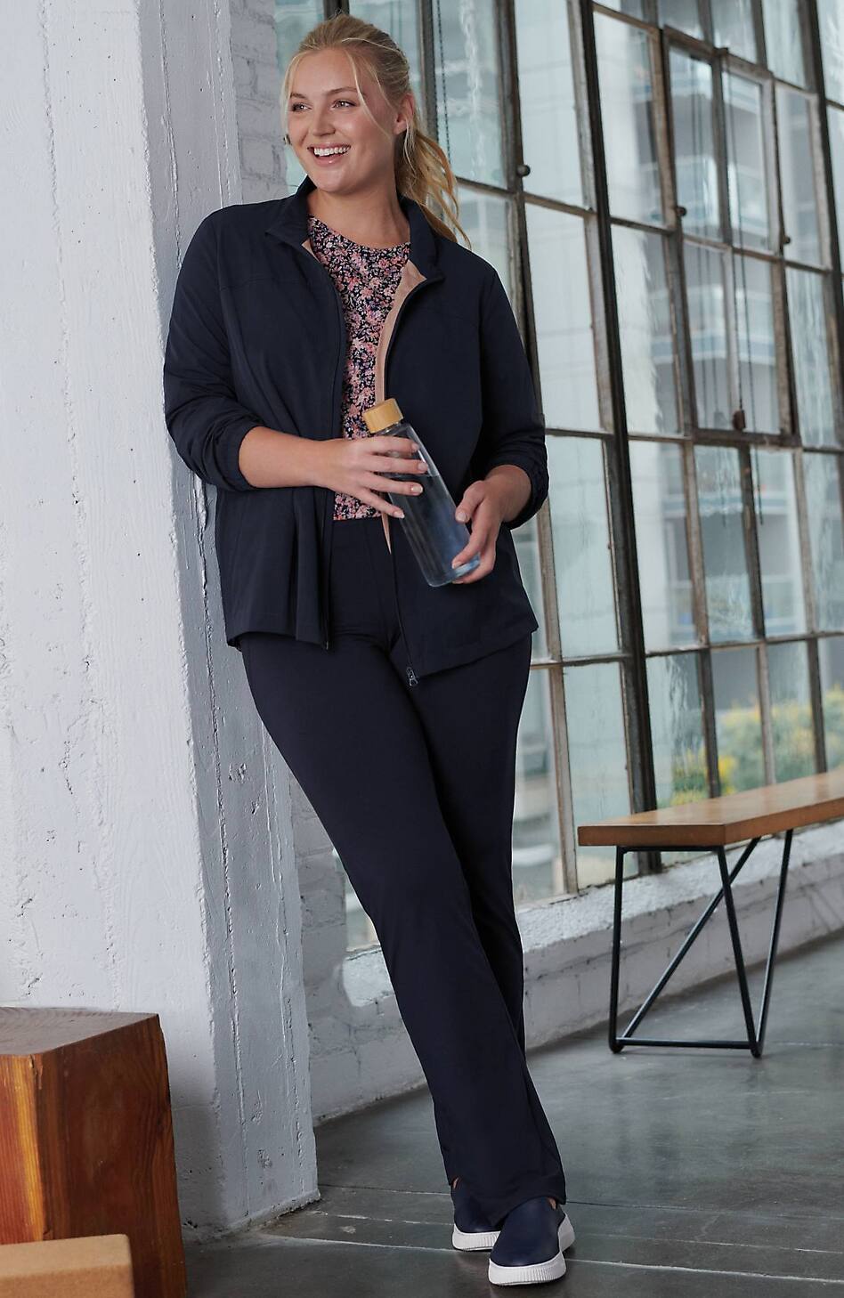 Fit Performance High-Rise Boot-Cut Pants