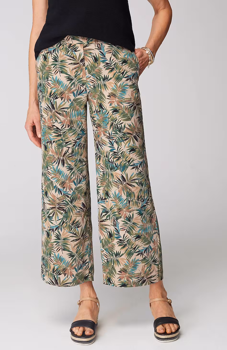 Wearever Easy-Care Woven Wide-Leg Crops