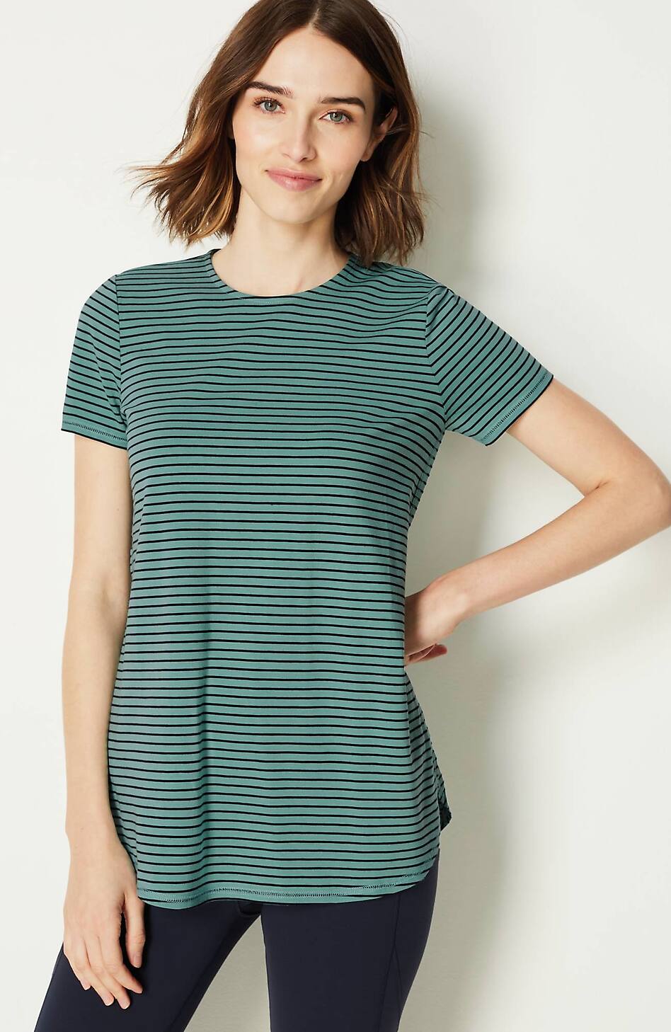 Fit Progress Shirttail Tee