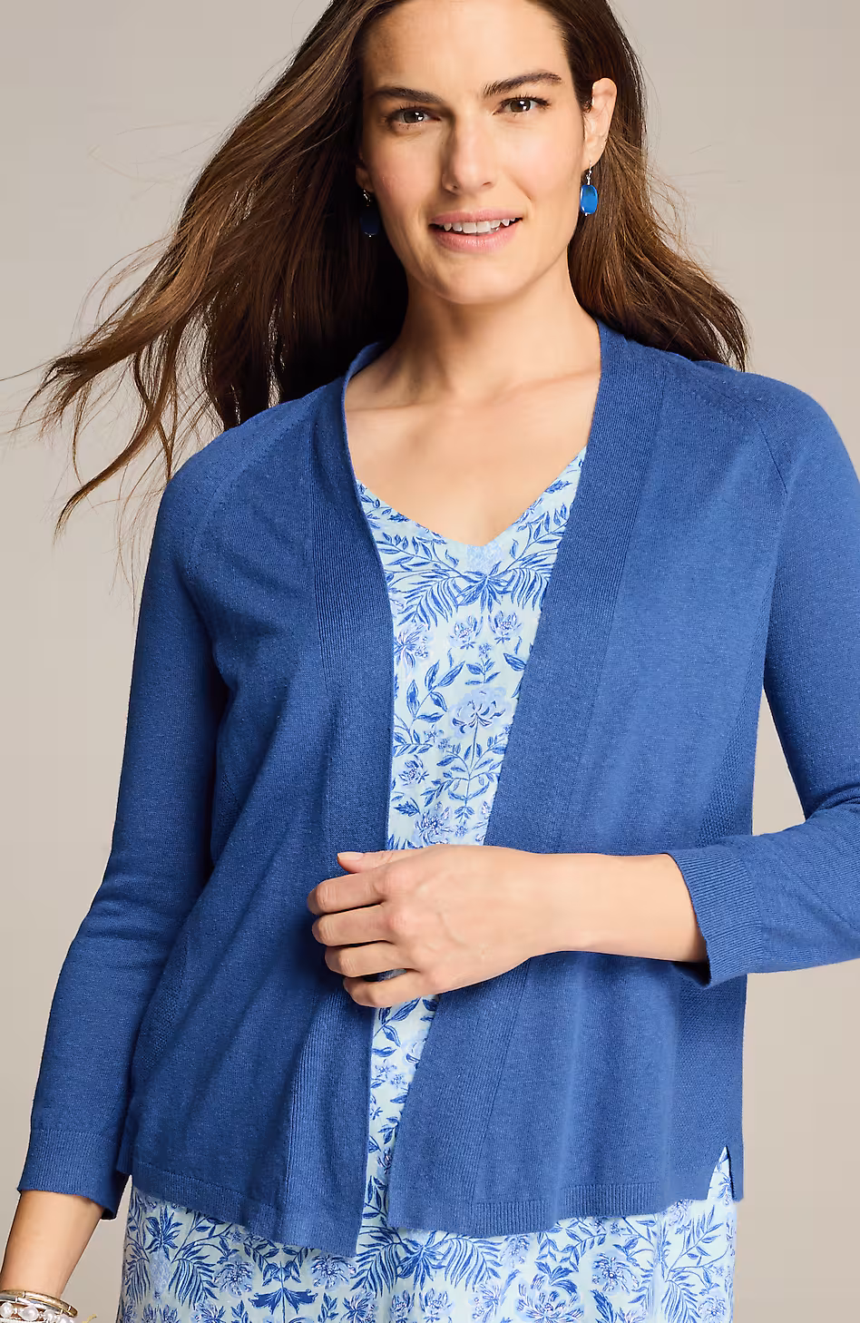 Fine-Textured-Seams Open-Front Cardi