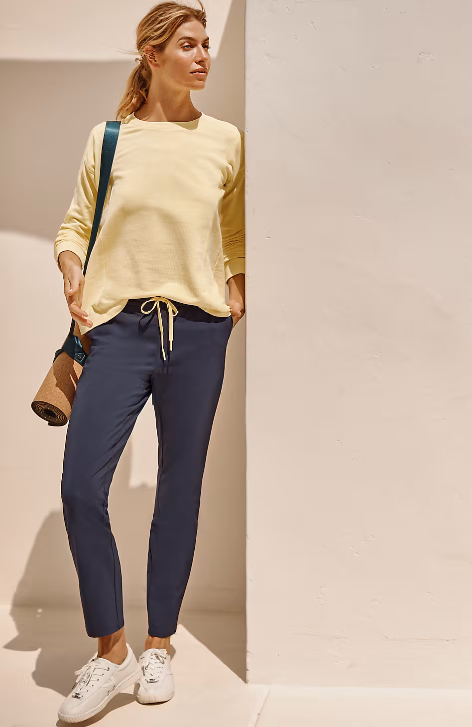 Fit Contrast-Stitched Slim-Leg Pants